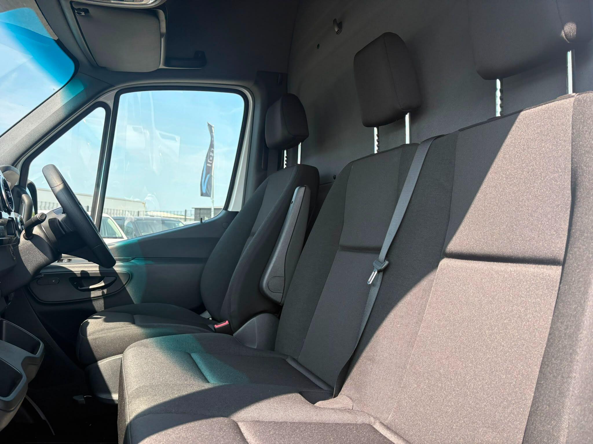 Mercedes-Benz eSprinter
